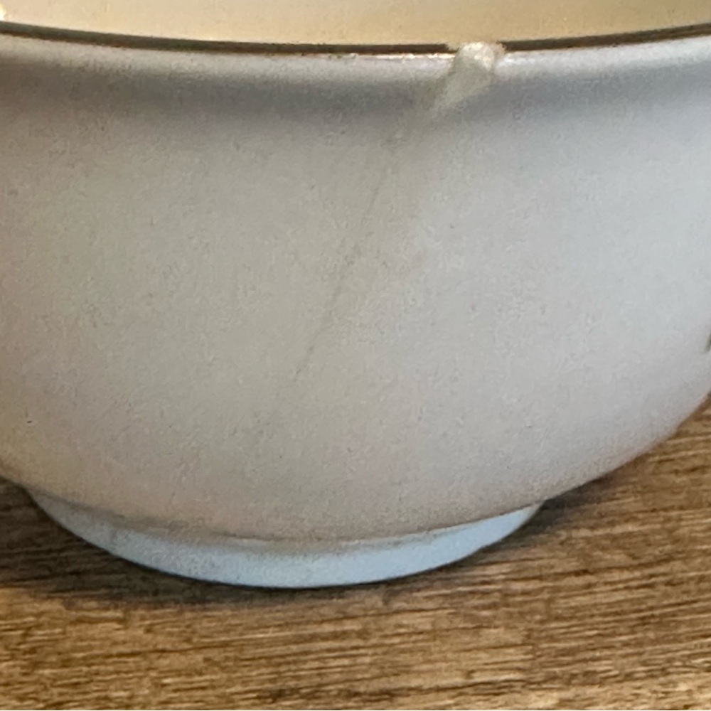 ***SOLD*** Royal Duchess Bavaria Germany hand-painted teacup broken and repaired - Picture 6 of 8